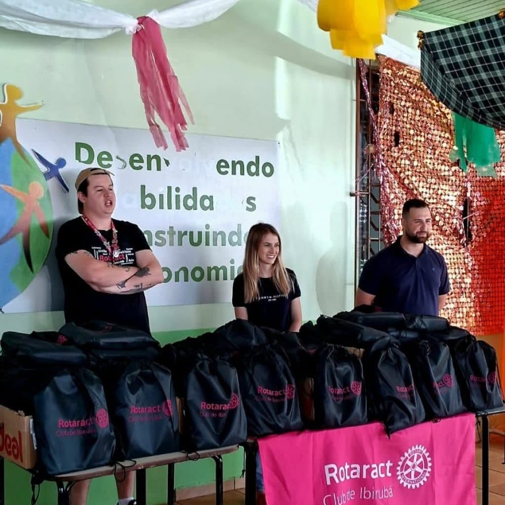 Rotaract amplia ações sociais e aposta no voluntariado jovem em Ibirubá