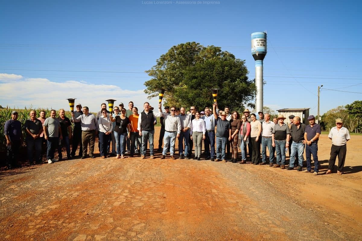 Município entrega pavimentação na estrada entre Esquina Hetzel e Linha Jacuí