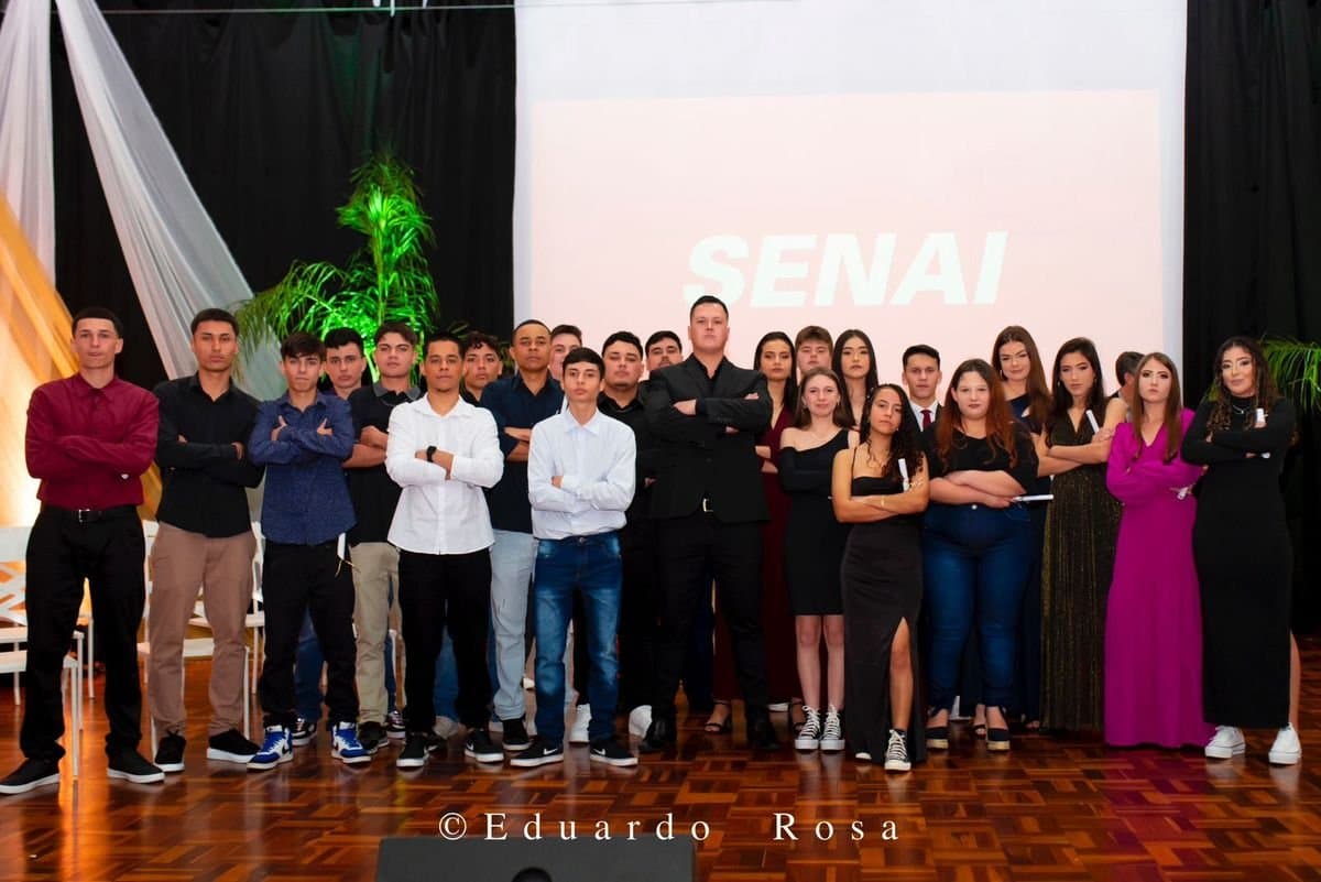 Jovens celebram conclusão de cursos profissionalizantes no SENAI em Ibirubá