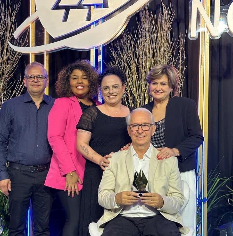 Presidente da Coprel recebe o Troféu Padre Theodor Amstad, principal homenagem do cooperativismo gaúcho
