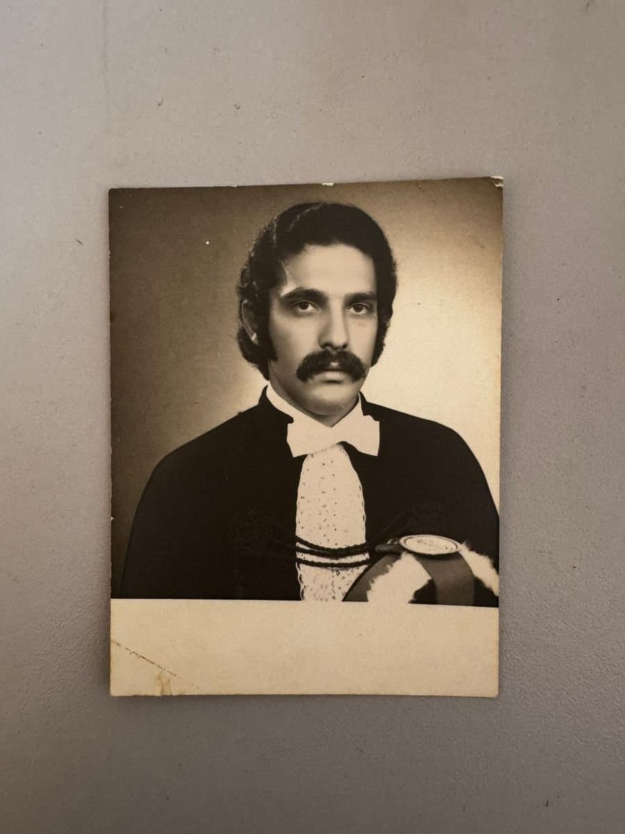 Cirurgião dentista Luiz Carlos Lemos celebra 50 anos de carreira