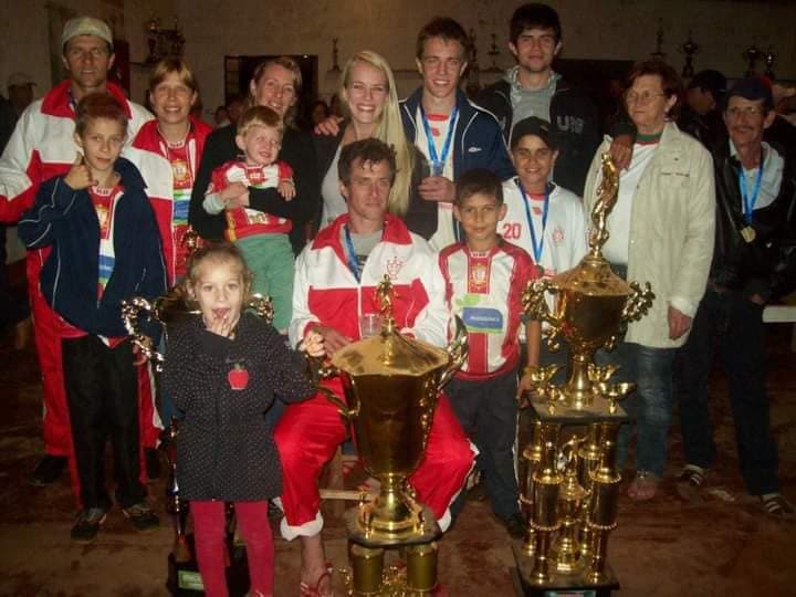A jornada de Gilinho Campos: Uma história de superação e dedicação no futebol brasileiro