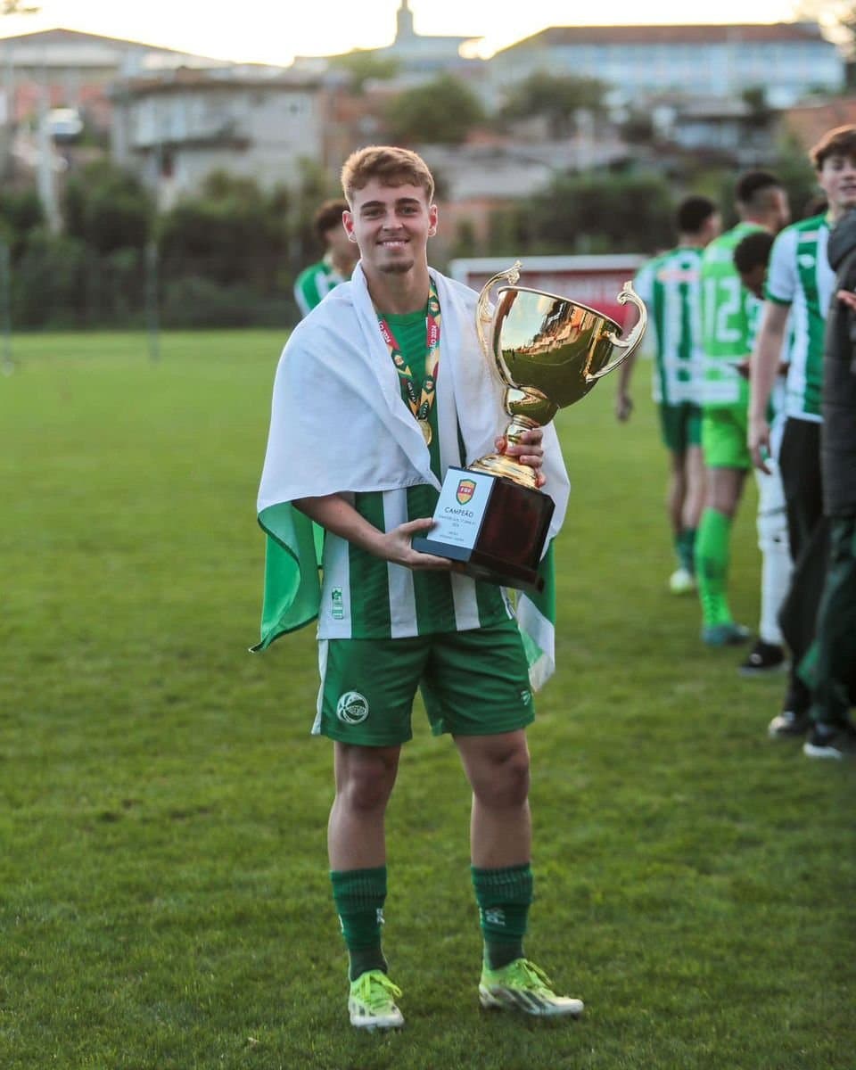 Nicolas Begliardi, de Ibirubá, é campeão gaúcho Sub-17 com o Juventude de Caxias