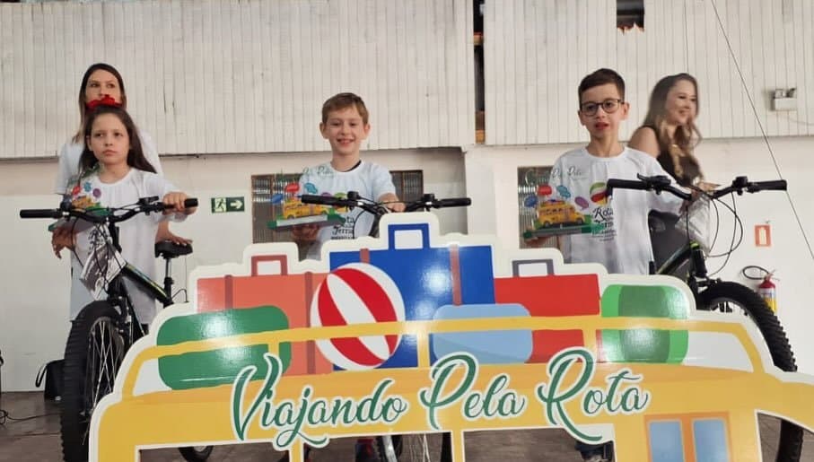 Programa Viajando pela Rota envolve mais de 627 alunos da região na etapa regional