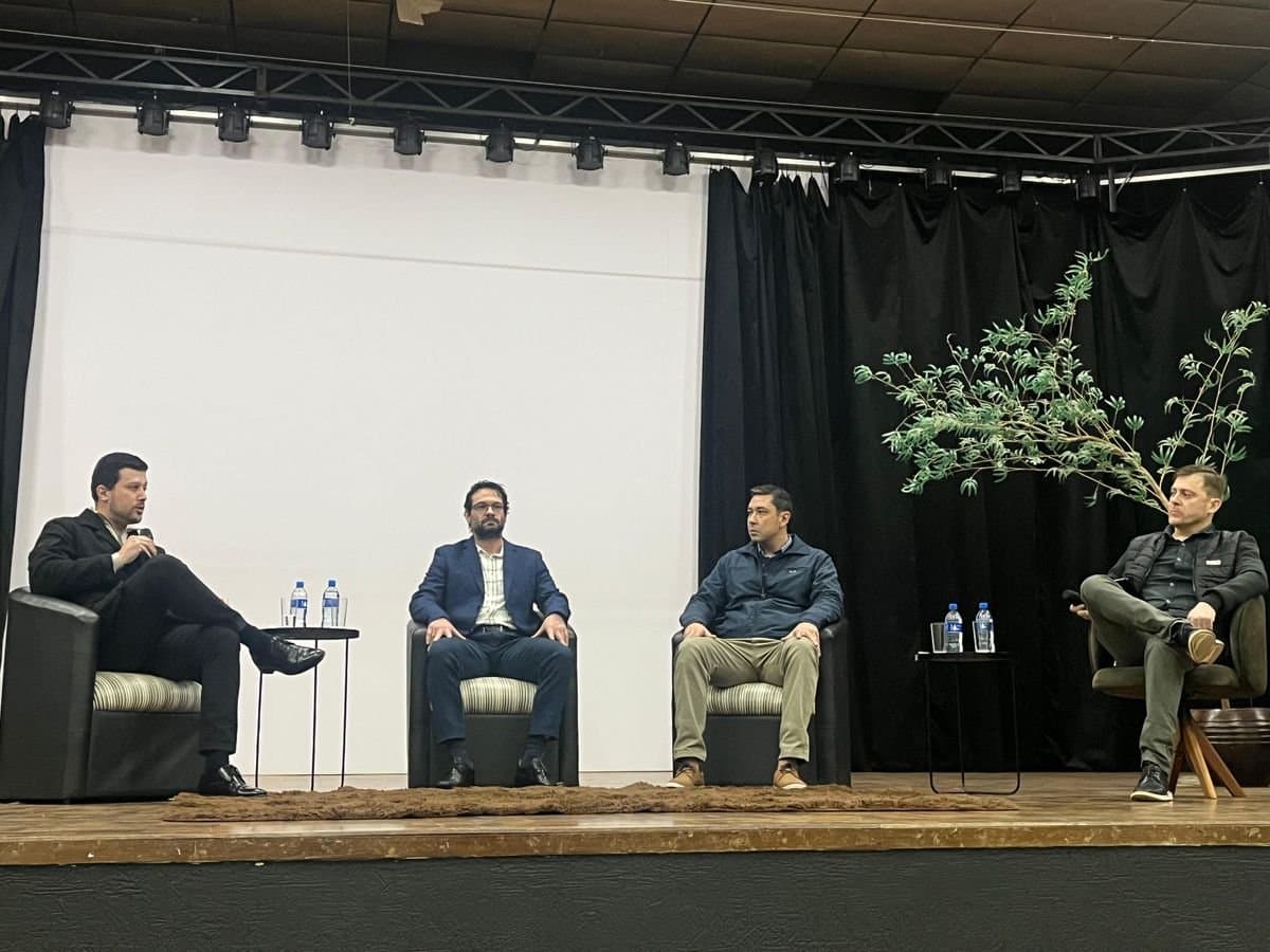 Unimed promove noite de reflexão e humor sobre segurança do trabalho em Ibirubá