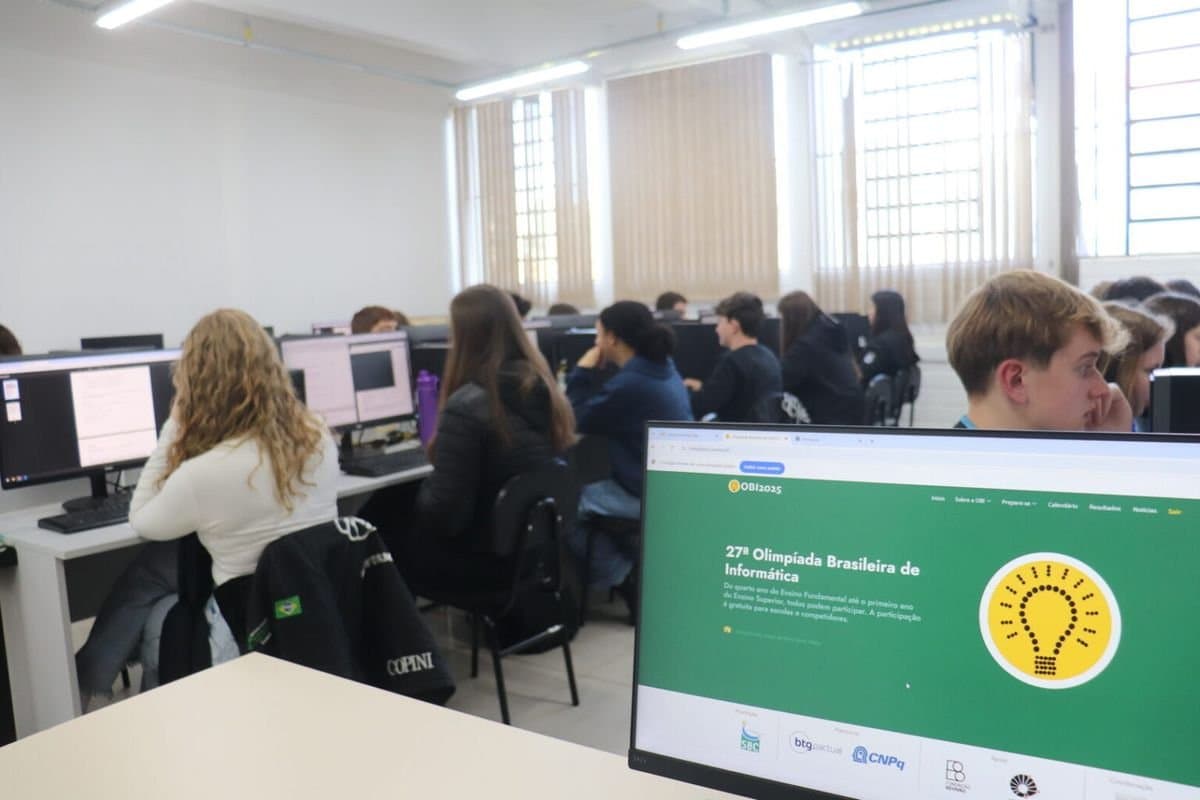 Alunos do Campus IFRS Ibirubá se classificam para a fase estadual da OBI 2025