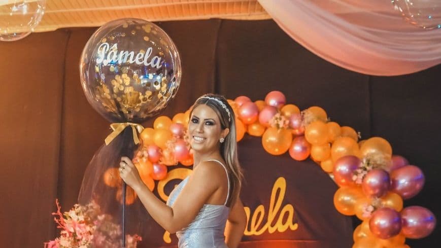 Entre perdas e recomeços, Pâmela constrói história de fé e superação