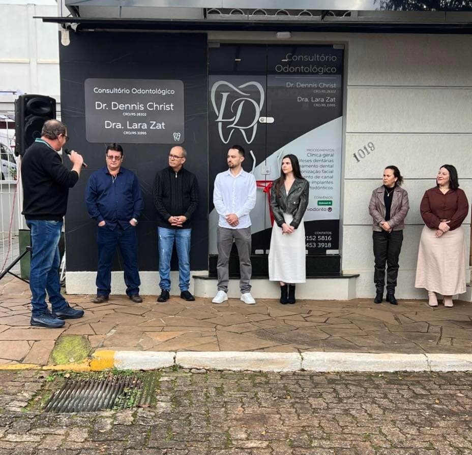 Jovem casal de dentistas colegas de faculdade inaugura consultório em Ibirubá