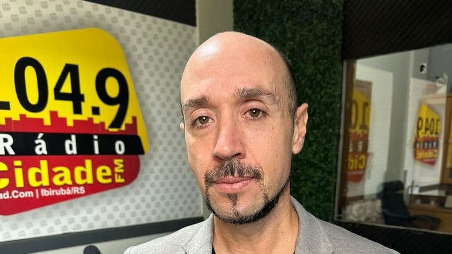 Uma aula na Terra da Pitangueira sobre os caminhos do Holocausto